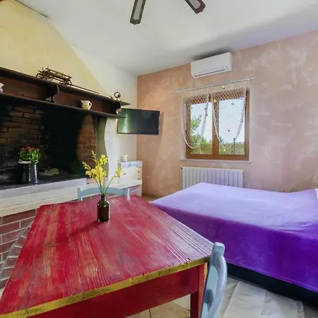 Istria Rosa In - Istrien 3* Pola