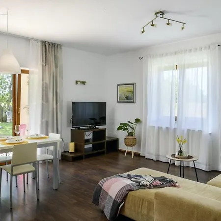 Istria Rosa In - Istrien Πανσιόν Πούλα